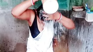 ????viral Mms My Mom In Bathroom