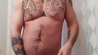 Luke likes cum after gym