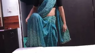 beautiful desi bhabhi ki chudai hindi me