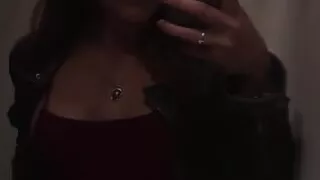 Train Loo Mirrors are good for this kind of selfie