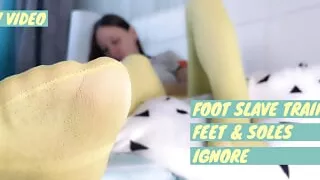 Yellow tights feet ignore teaser