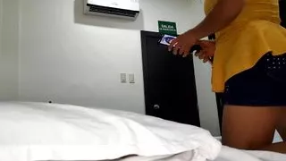 The Secretary Wants Sexual Compensation To Help Her Concentrate On Her Job As An Accountant