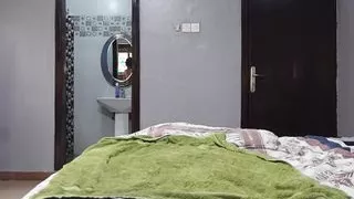 Pegging Daddy Fucking His Ass Until He Cums