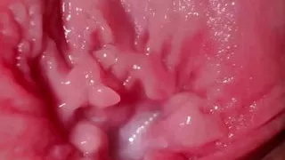 SUPER CLOSE UP - this is what the inside of the vagina looks like