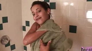 Hot Fit Latina Strips Nude and Showers