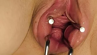 Opening the squirting pussy