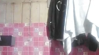 Jakol si Reyna kay siya rah isa sa kwarto tapos kaayo diri