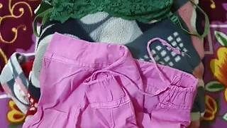 Podosan bhabhi ke bra ke masti