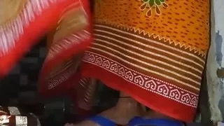 Thand jyada lag rahi hai isliye dress change kiya