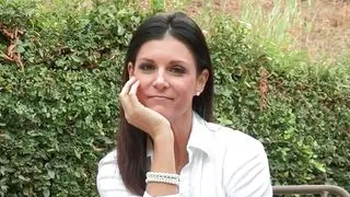 Solo MILF enjoys masturbating hardcore with sex toys