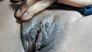 Ebony Feet, Curled Toes, Extreme Close-up Pussy Play
