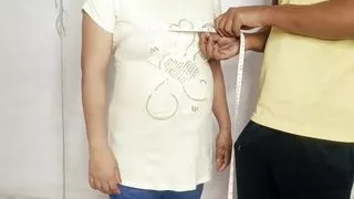 Desi village beautiful girl seduces young tailor for fucking with clear audio.