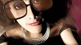 Marilyn gets sprayed on her face