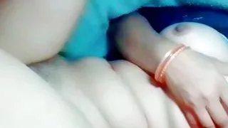 Hot sexy teen sister Baby's hard pussy, very soft, very hot pussy, cool young,