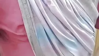 Bhabhiji ki sari pehne absolutely girlwali feeling