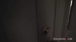 Molliges Luder hart gefickt