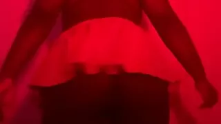 Twerkusxxx: The skirt set the tone