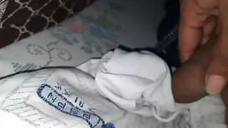 I started to drink my cum and playing with my body