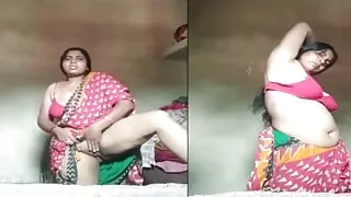 Desi hot performance video Village girl