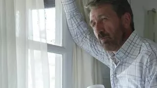 Irresistible Britney Gets Her Man