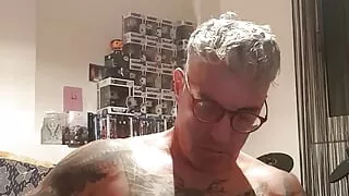 Wanking myself, spunk while I watch porn. n2