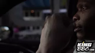 Im Auto bekommt das Luder seinen schwarzen Riesen