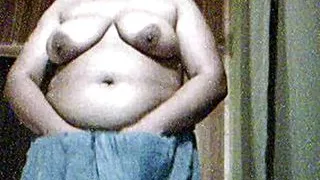 desi naughtybigee aunty on skype group call