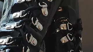 DominaFire in Black Latex Catsuit