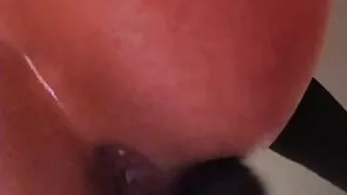 Waiting in the hotel before i match in grindr whit someone...