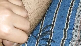 Sexy masturbating hot ????