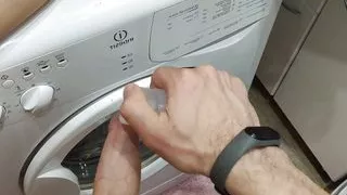 A foreign stranger fucked a girl who was cleaning the hotel shower and seduced him 4K