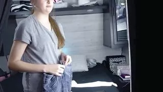 Step Sister Uses Me to Shoot "Cuckold" Pix for her Boyfriend.