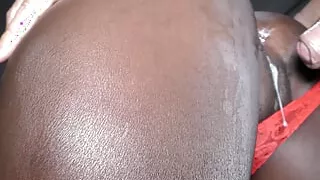 Black teen pussy fating and queefing before getting creampied