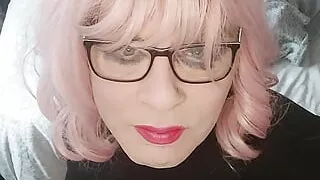 Juniper Berri UK crossdresser Sunday dildo fun