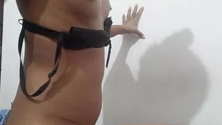 A Asian girl Extreme creamy squirt in leggings masturbate