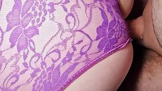 The husband of my best colleague cums hugely on my panties (huge ass)