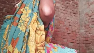 Desi Housewife Hardcre Fuck With Her Servent At Dinning Room Full Movie