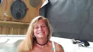 Hot Milf Dani Plays in the Hot Tub with Dildo and Beads