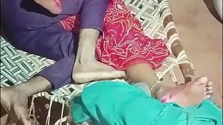 Indian housewife ko patak patak kar choda Hindi audio