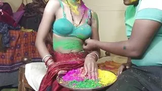 First time holi celebrate with beautiful Indian bhabhi