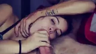 The young white moon can't see cock that already wants to fall out of her mouth: