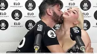 Lore Sofia Shows How She Likes To Suck It