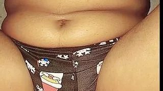 Desi bhabhi's tight relaxation led to water