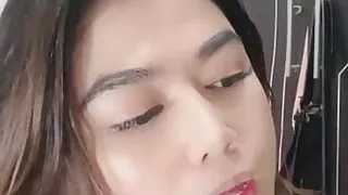 Masturbate: Use tools and play big until Real squirts