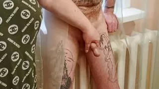 my morning started with a good masturbation and blowjob of my cock by my stepmom