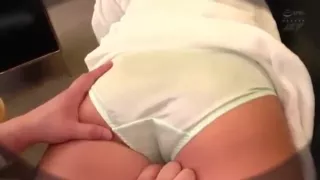 07658,A woman who is fucked and writhes in agony