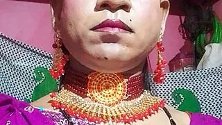 Madhuri ne alo sari pehini doy to grill boy to bhabhi