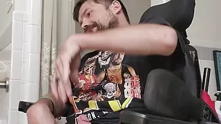 Kevy 69's Secret Orgasm (and lick)