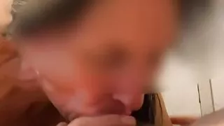 Sucking husbands cock