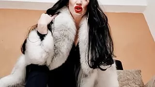 Seductress in Fur Has a Challenge for You
